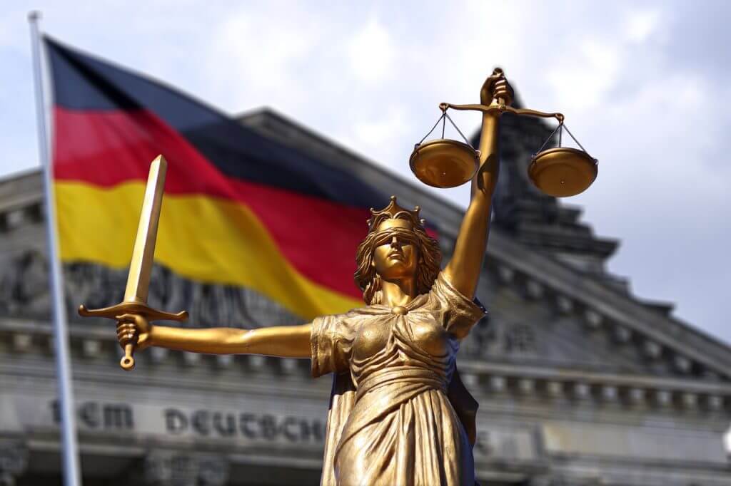 law, justice, flag-6636932.jpg